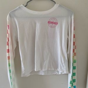 Hollister Long Sleeve Graphic Crop Top